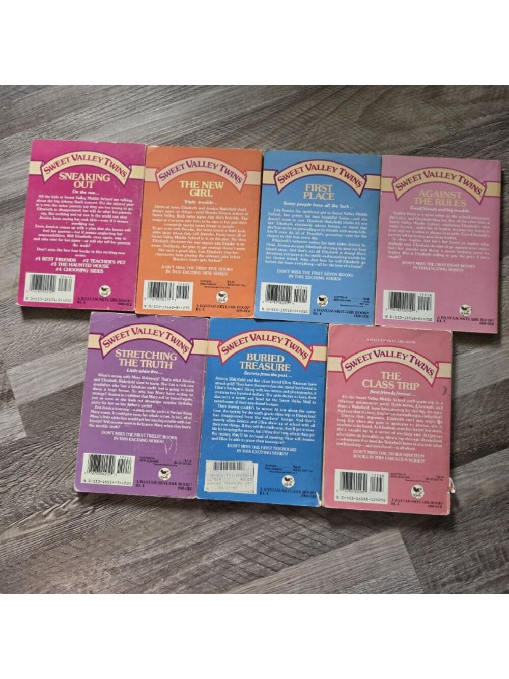 Sweet Valley Twins Book Lot 7 1980s Paperbacks Francine Pascal Retro Young Adult - Picture 3 of 7
